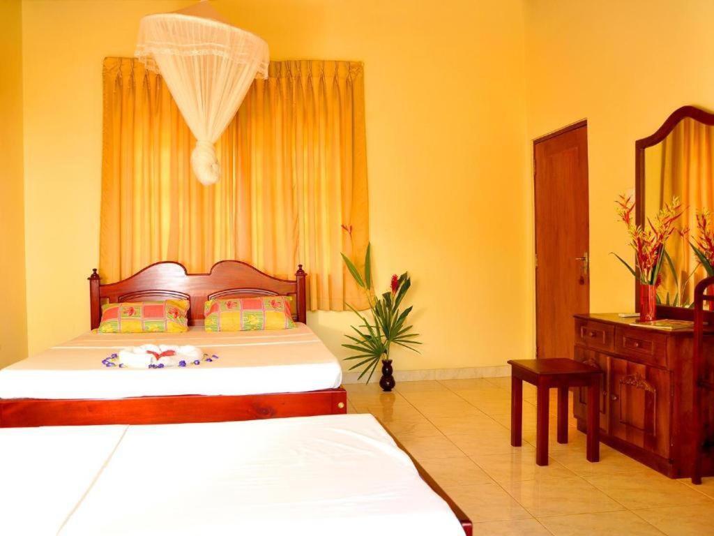 Sakura Villa Bentota Buitenkant foto