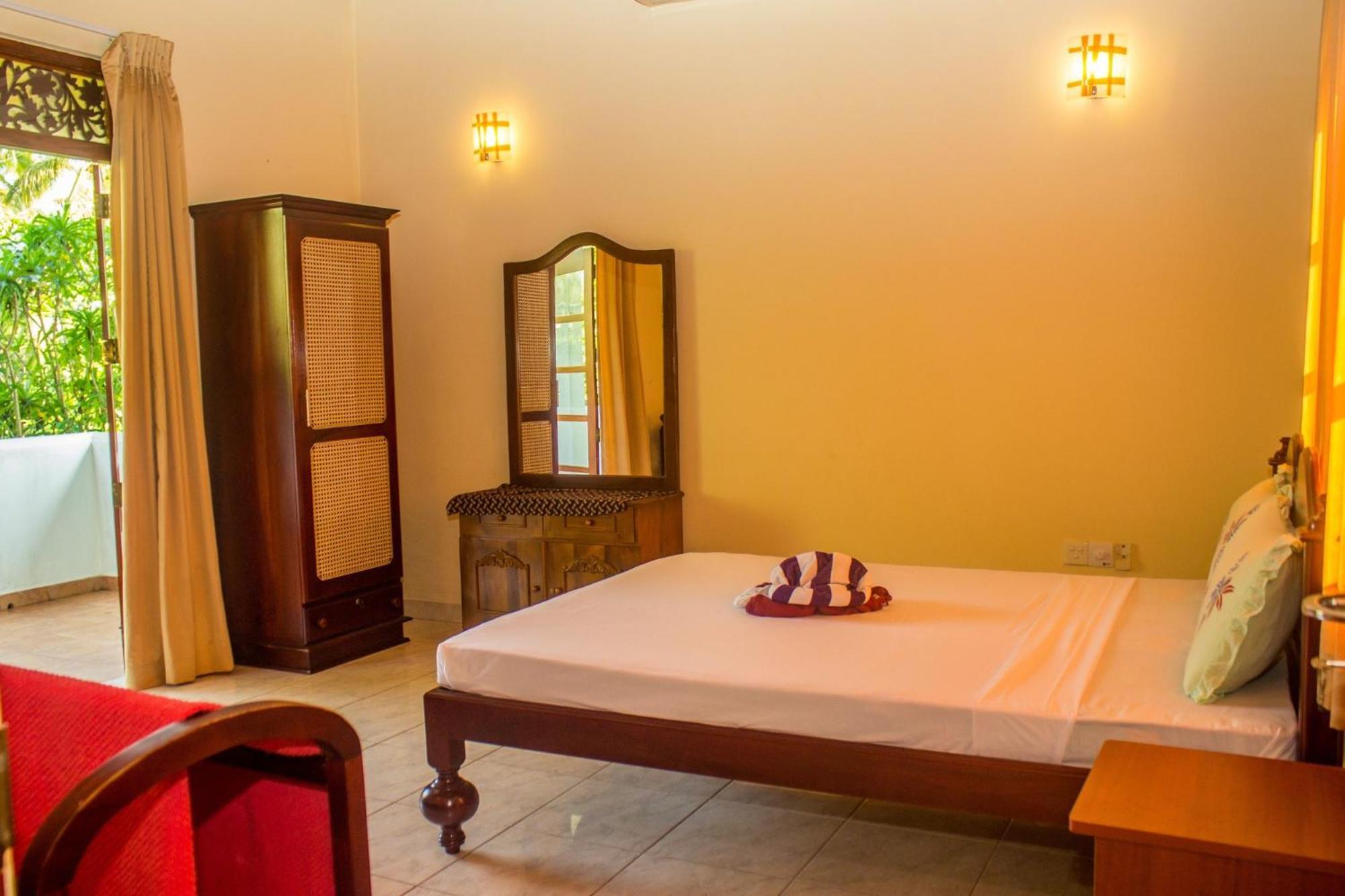Sakura Villa Bentota Buitenkant foto