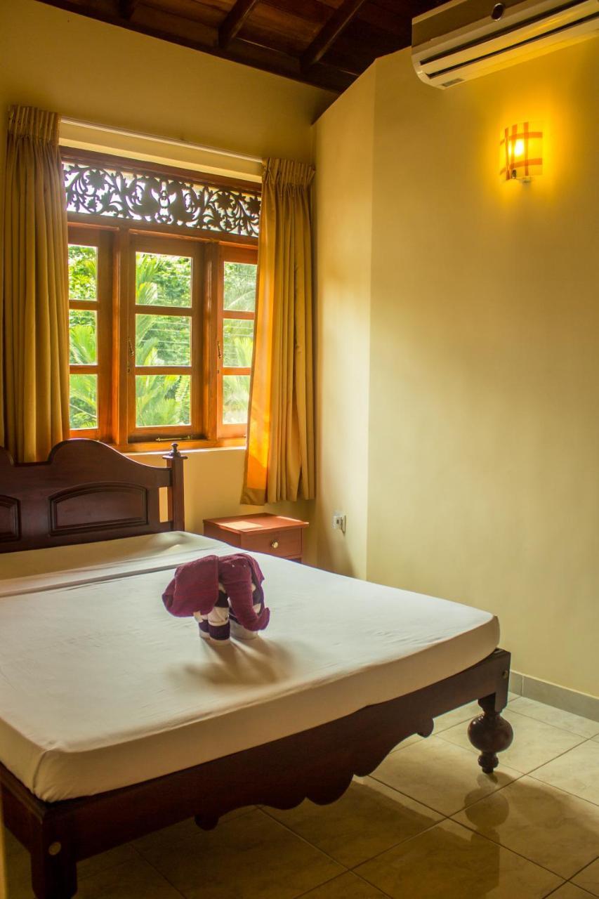 Sakura Villa Bentota Buitenkant foto