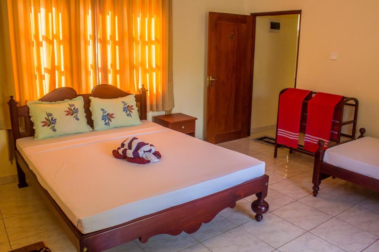 Sakura Villa Bentota Buitenkant foto