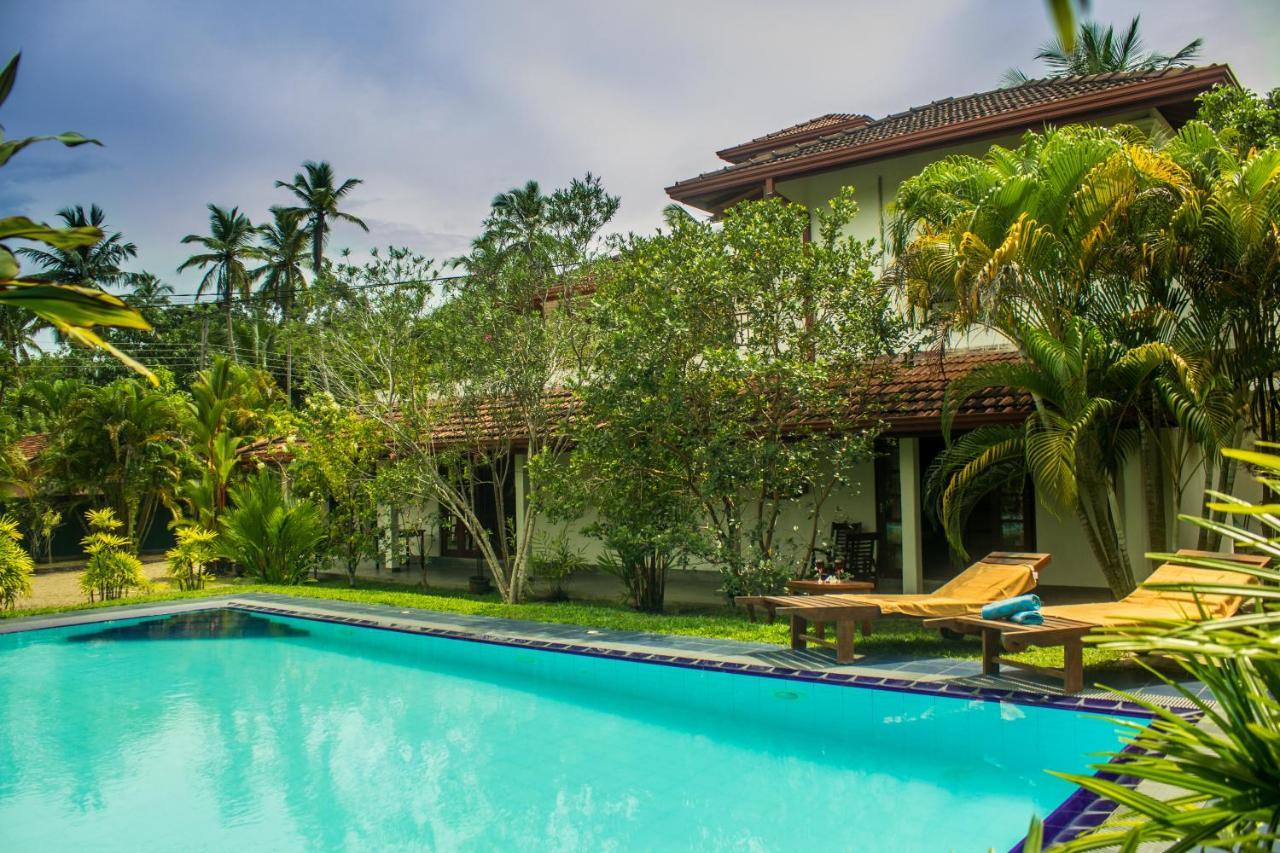 Sakura Villa Bentota Buitenkant foto