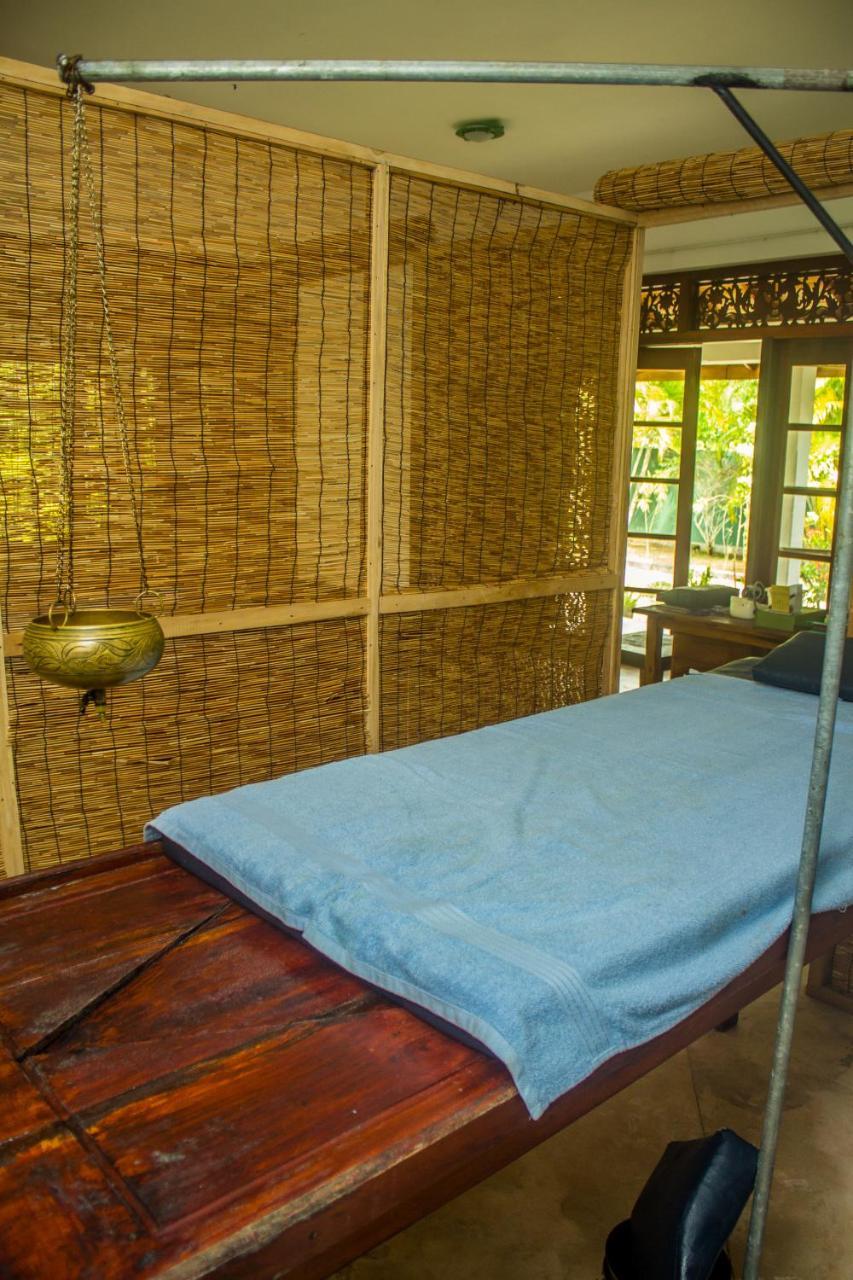 Sakura Villa Bentota Buitenkant foto